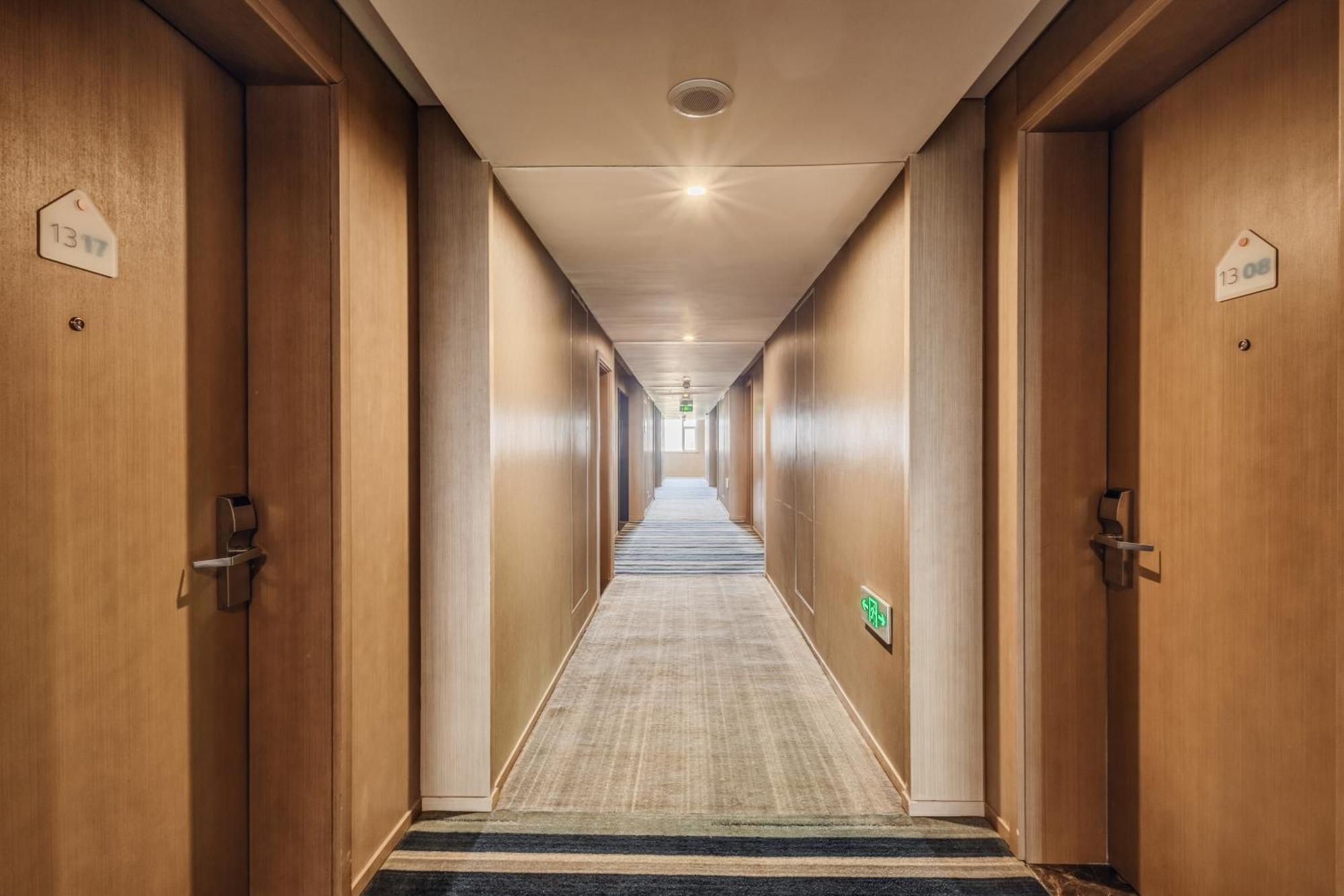 Holiday Inn Express Zhangye By Ihg Экстерьер фото