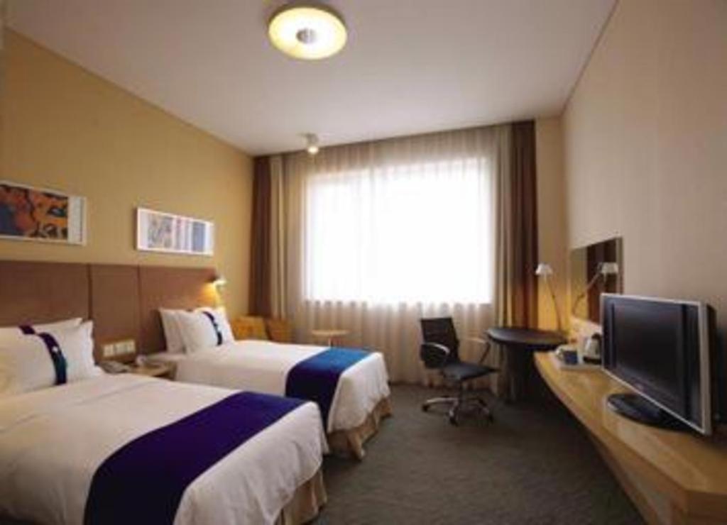 Holiday Inn Express Zhangye By Ihg Экстерьер фото